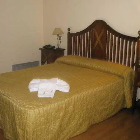 Hotel De Ferias Medina del Campo