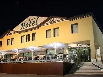 De Ferias 3* メディナ・デル・カンポ